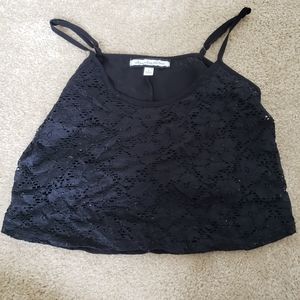 Crop black tank top